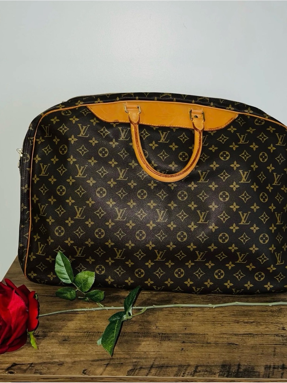 Louis Vuitton Monogram Alize 2 pouches